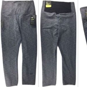 NEW Nike Women's Sculpt Lux Tight Fit Training Co